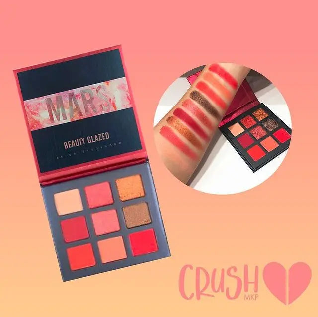 Matte Glitter Eyeshadow Palette com 9 cores em tons de vermelho